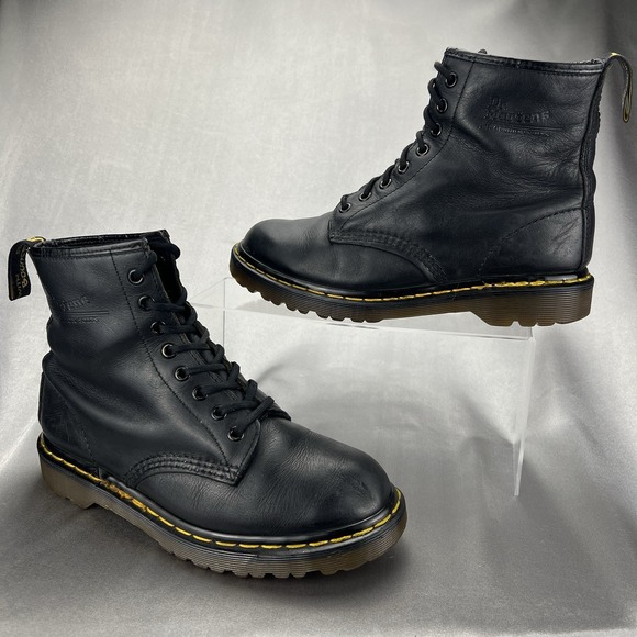 Dr. Martens Other - Vtg Dr. Martens Combat Black Leather Boots Made In England * UK 6 / US 7 / EU 39